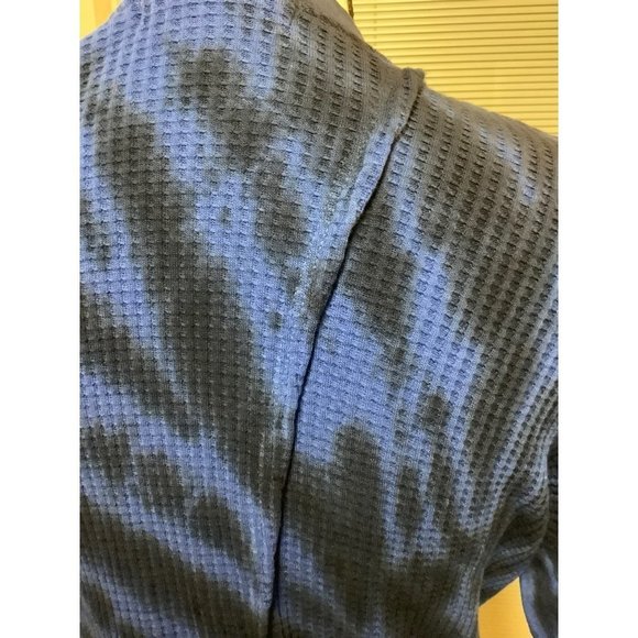 RED HAUTE Blue Waffle Knit Back Slit Top NWT - Picture 5 of 8